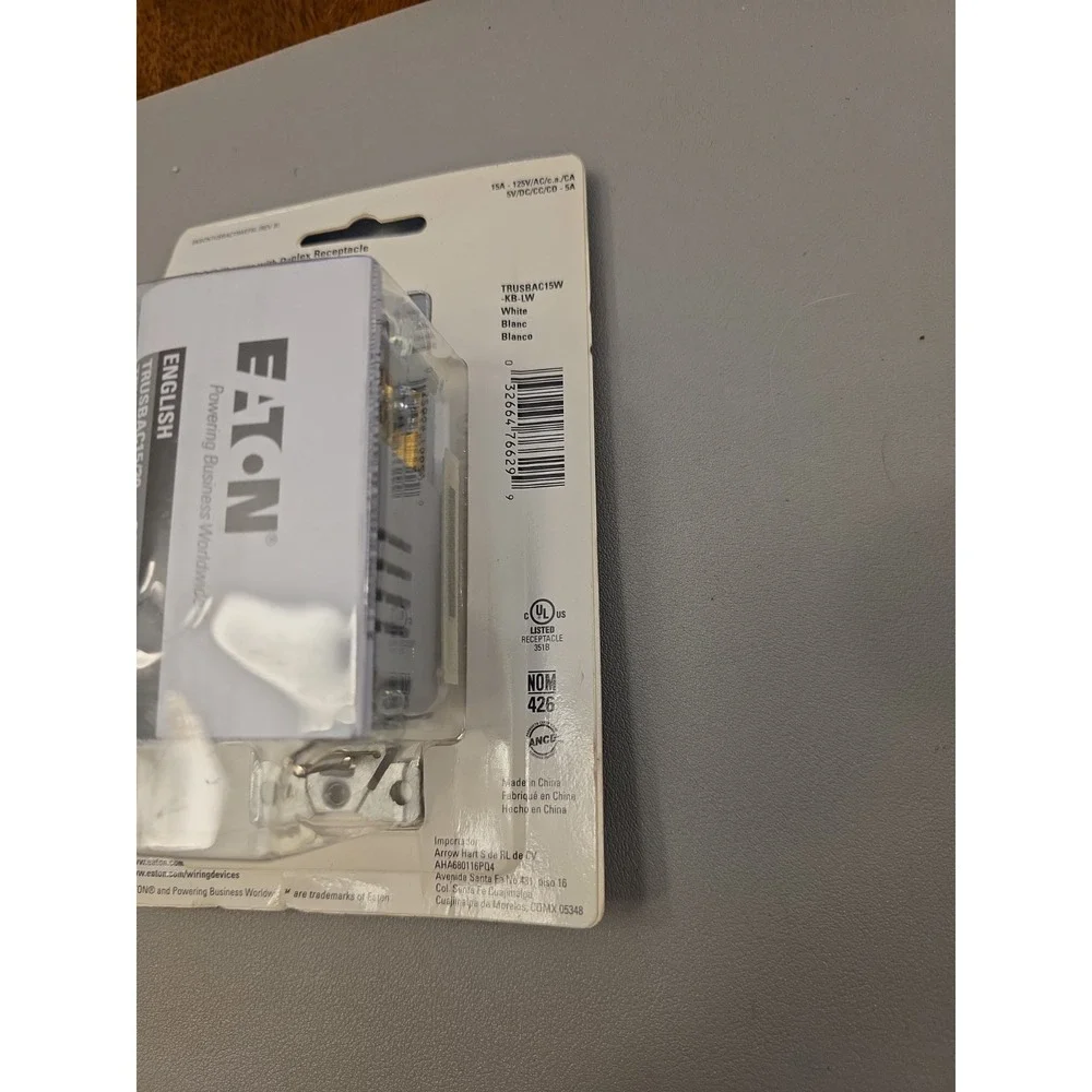 Eaton White USB-A|C Charger With Duplex Receptacle‎ - #TRUSBAC15